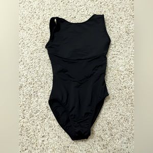 Boatneck professional black leotard